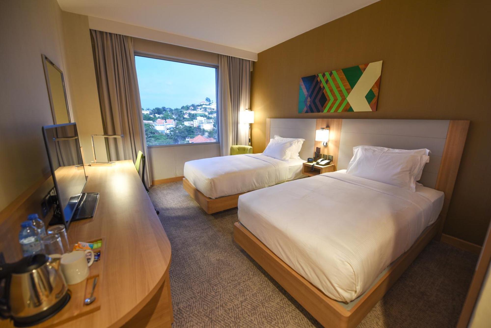 Hilton Garden Inn Kampala Exterior photo